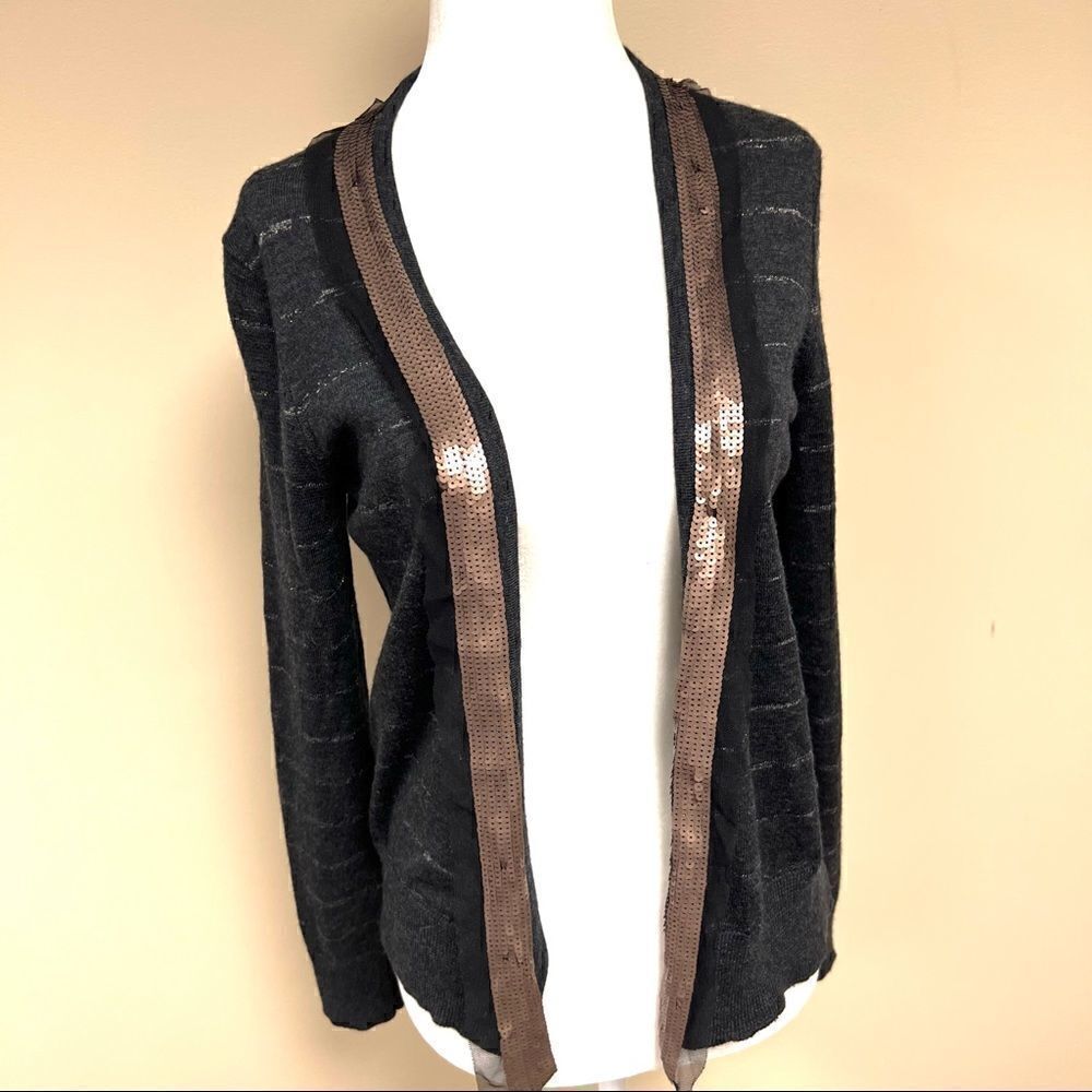 - 👠Loft sequined trimmed grey striped cardigan. Size Sm